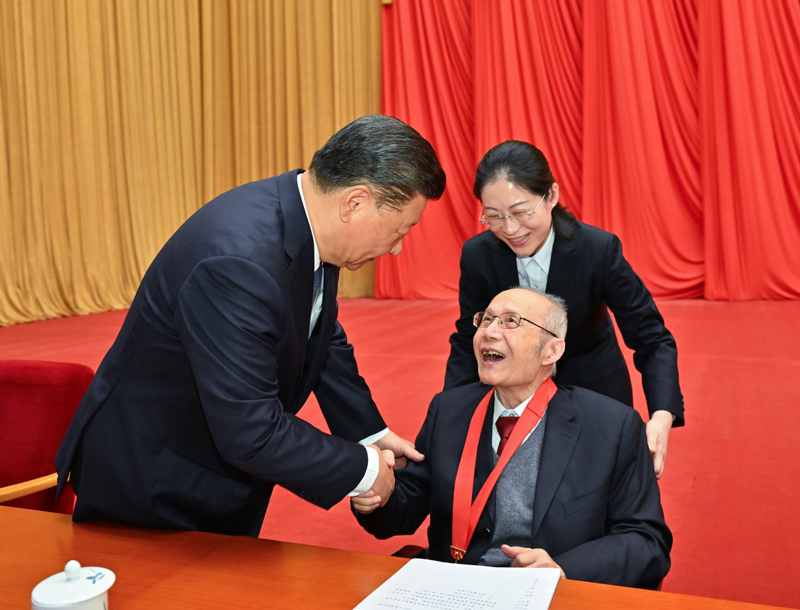 习近平出席国家科学手艺奖励大会并为最高奖获得者等颁奖 -  尊龙凯时