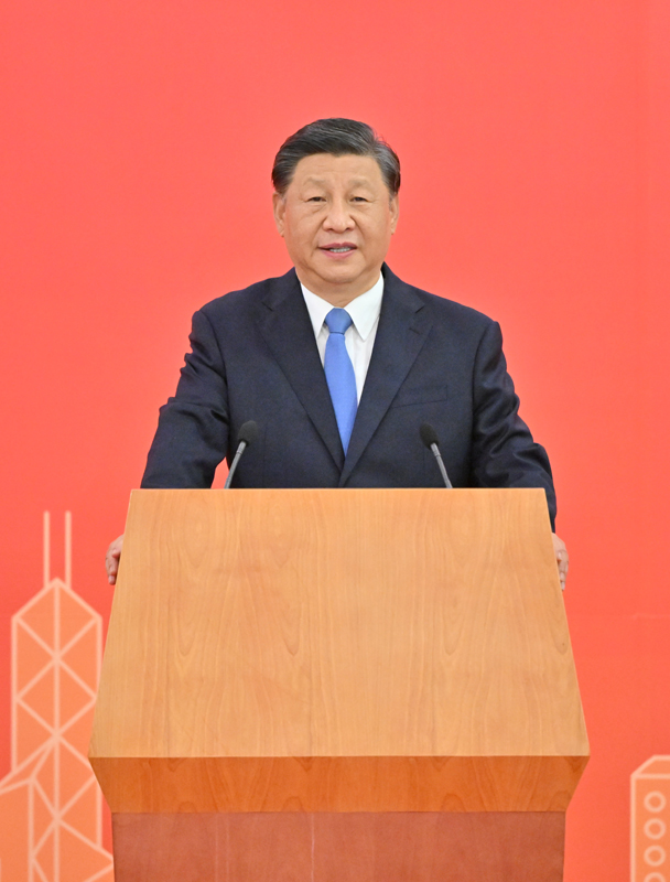习近平抵达香港出席庆祝香港回归祖国25周年大会暨香港特殊行政区第六届政府就职仪式并视察香港 -  尊龙凯时