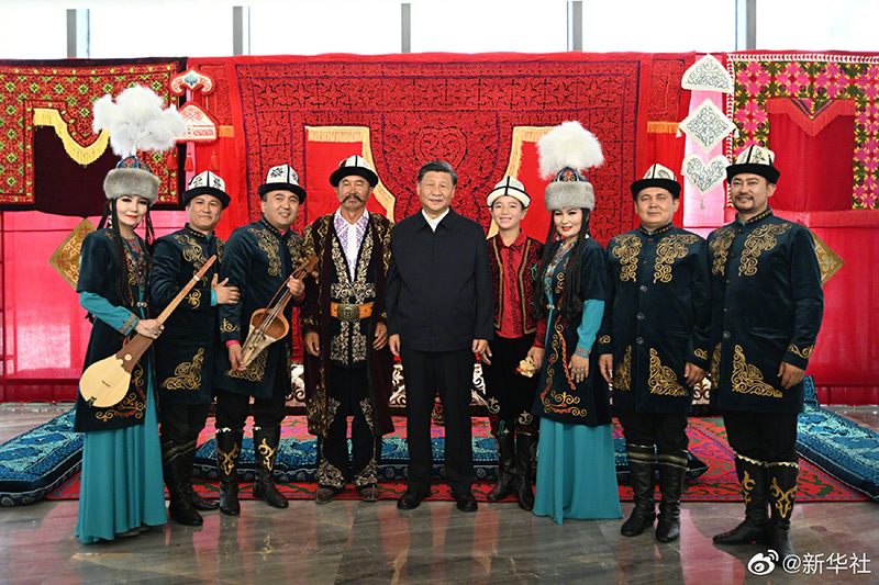 习近平在新疆乌鲁木齐市考察调研 -  尊龙凯时