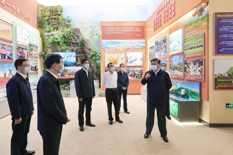 习近平：踔厉高昂勇毅前行团结斗争 争取中国特色社会主义新胜利 -  尊龙凯时