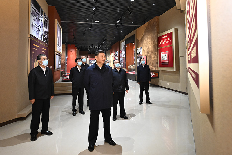习近平瞻仰延安革命纪念地：弘扬伟大建党精神和延安精神 为实现党的二十大提出的目的使命而团结斗争 -  尊龙凯时